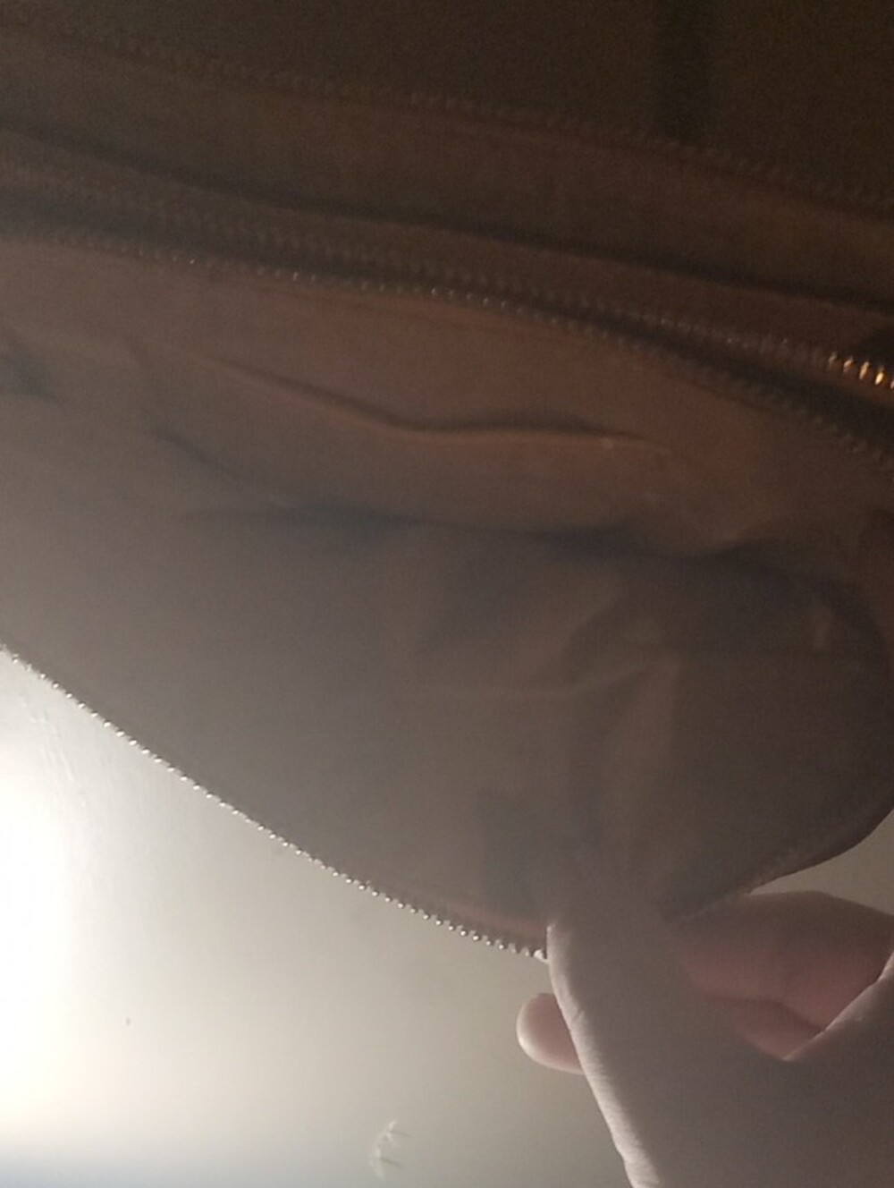 Michael Kors Quilted Tan Crossbody with Gold Chain and Round Logo - Picture 5 of 8